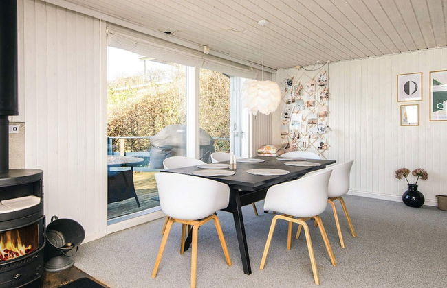 6 Person Holiday Home in Bjert - Foto 19