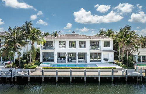 Waterfront Luxury Estate with Private Dock Lighthouse Point - Foto 65