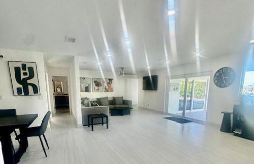 Clearwater Beach Waterfront Modern Villa 4BD 2BIG OPEN LOFT 4BT with Pool Boat Deck Sleep 15 - Foto 67