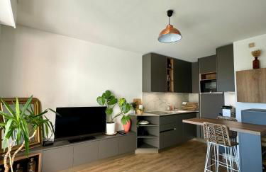 T2 - Cité des congrès - 5' à pied de la gare - Parking - Foto 3