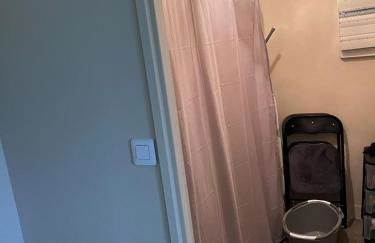 FABULEUX STUDIO à coté du CHATEAU - Foto 4