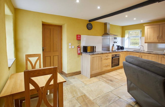 Snowdrop Cottage - Photo 9