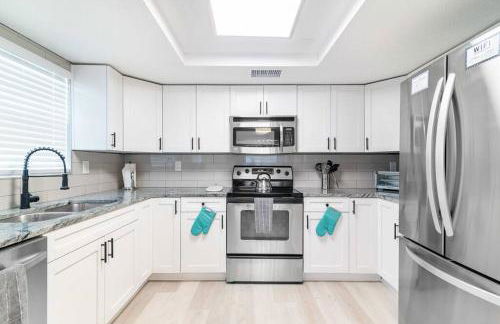 Renovated 3B 2BA, oasis yard Hot tub - Foto 54