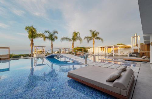 White Luxury Villa - Foto 2
