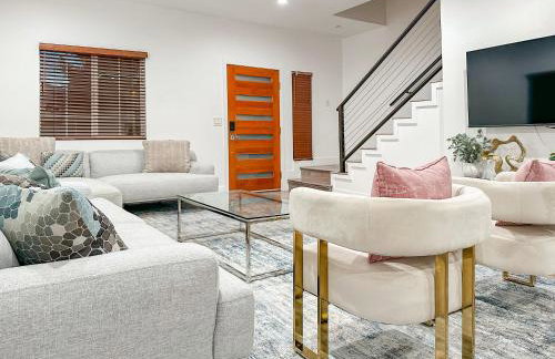 Modern 5-bedroom House FREE parking - Foto 23