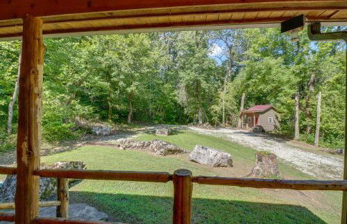 Romantic Mountain View Cabin Rental Near Downtown! - Foto 20