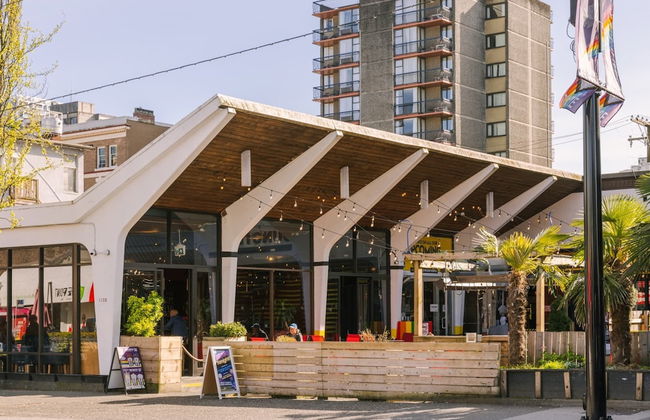 The Sunset - Photo 17