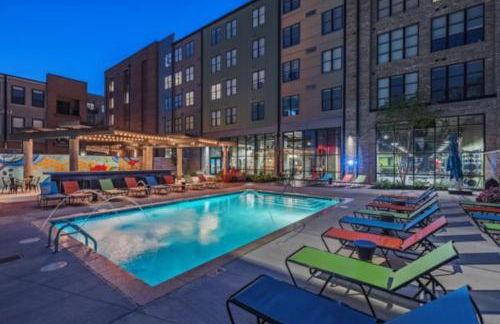 City View Designer Elevator Covered Parking - Foto 28