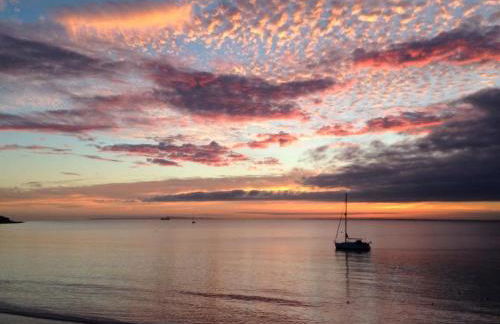 Beachside Apartment, 2 Pilots Point - Photo 33