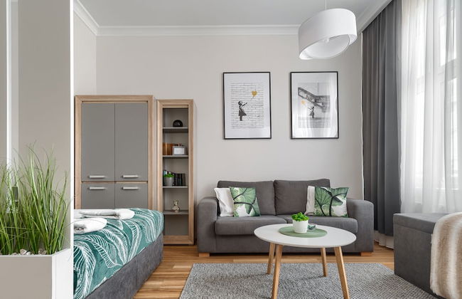 MARGI Maya Apartments - Photo 1