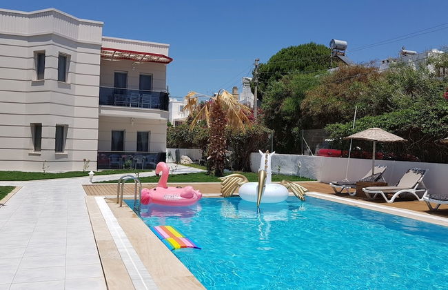 Tasev Apart Hotel - Photo 20