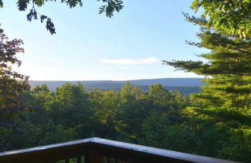 The Outlook - Pet Friendly, Grill, Wifi, View, Fire Pit, Deck, Family Friendly, Foosball, Game Room, King Bed, Fireplace - Photo 57