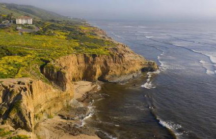 Mediterranean-Style Villa in Point Loma - Foto 49