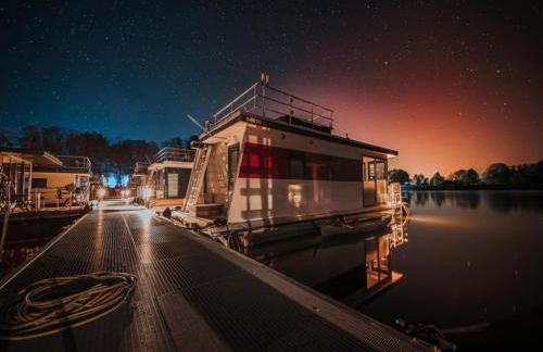 Havel River Houseboat - Foto 14