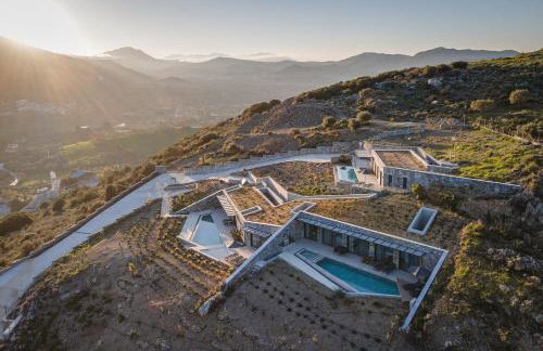 Neromai Cave Luxury Villas - Photo 20