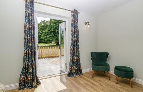 Threshing Barn - Photo 21