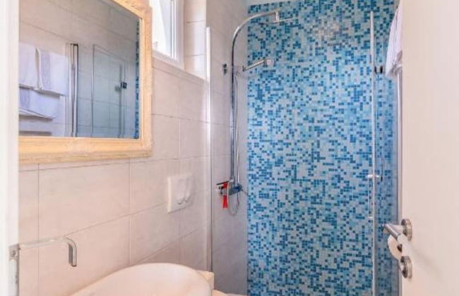 Beachside Serenity Apartments in Barbot - Photo 12