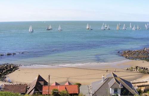 Beachcombers - Photo 36