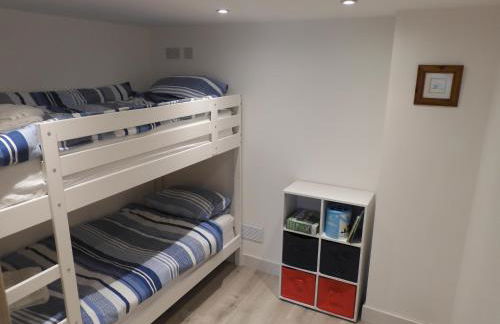 Fabulous Ground Floor Apt Adjacent to Beach - Foto 10