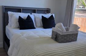 New Luxury 5BR 7BD Home Near Airport, Sleeps 10 plus - Foto 78