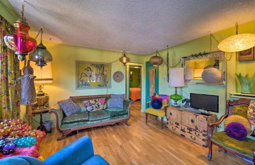 Walk to Old Town Arvada - 1940 Vintage Bungalow! - Foto 1