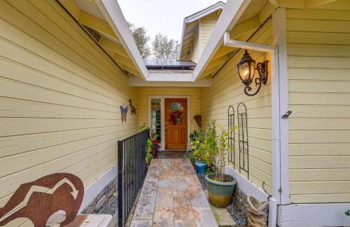 Hot Tub and Huge Patio Home 5 Mi to Old Town Auburn - Foto 32