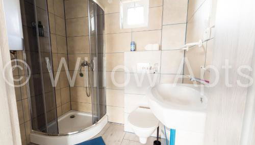 Willow Apts - Foto 4, Shower