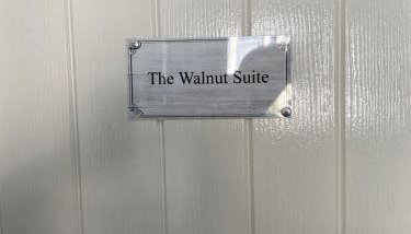 The Walnut Suite lovely one bedroom flat in Stoke. - Foto 4