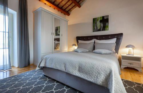 Villa LULU with heated pool, sauna & hot tub - Photo 20