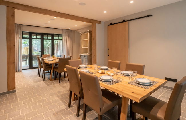 Huyze Ter Bercken with swimming pond - Photo 2