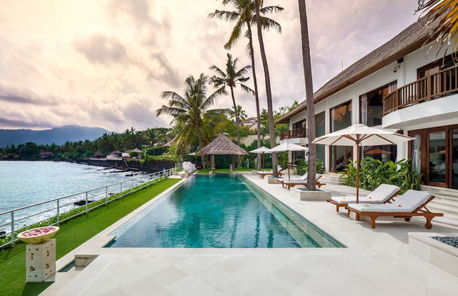 Villa Blanca by Alfred in Bali - Modern Luxury 5 Bdr Oceanfront Villa in Candidasa - Foto 19