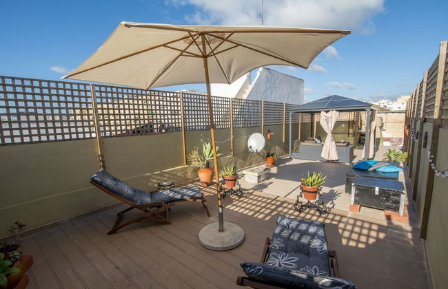 Charming Townhouse With Aircon Only 500m From the Marina and the Typical Market - Foto 19