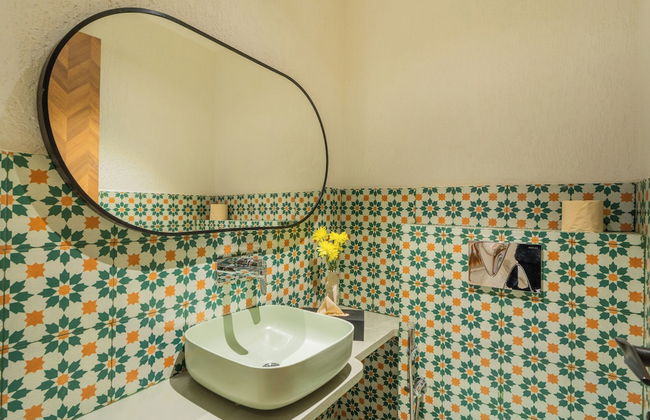 ELIVAAS Kamerios Verano 1 BHK with Pool - Photo 44