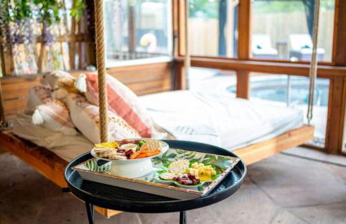 Bamboo Lagoon, Poolside Firelight, Jacuzzi and BBQ - Foto 8