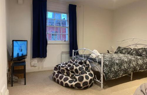 Stylish 1-Bed Flat in Trendy Montpelier, Bristol - Foto 2