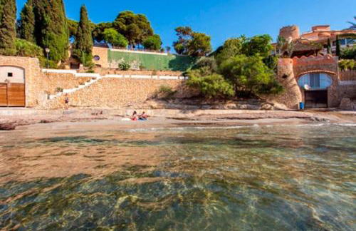 Espectacular villa junto a la playa, piscina privada y vistas al mar - Foto 55