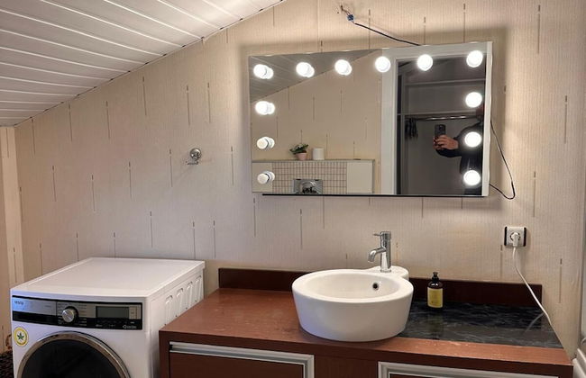 Wolf Suites - Photo 58