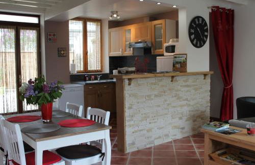 Parfait pour les amoureux de la nature: maison 2 chambres avec jardin, proche forêt et château - FR-1-581-74 - Foto 15