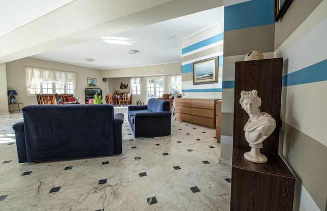 Apollo Beach Hotel - Foto 6