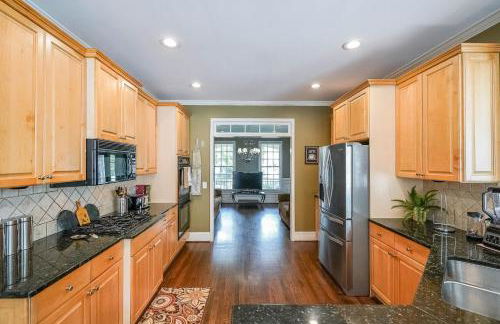 Luxury 6-Bedroom in All Lakes, Acworth, GA - Foto 9