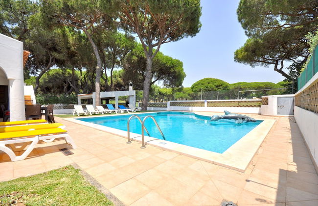 Traditional Private Pool, Walking Distance to Centre, Golf Facing - Foto 14