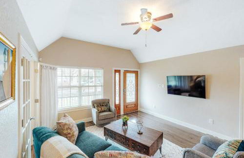 Welcoming home walkable to Steps of Alamodome & riverfront & near River Walk - Foto 4