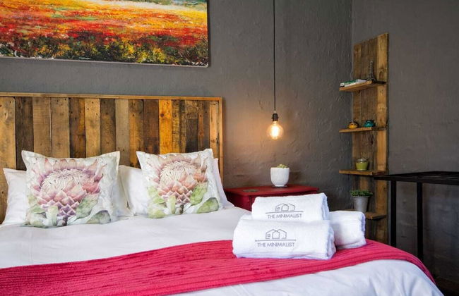 The Minimalist - Photo 7