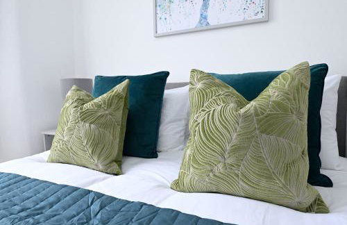 Bright & Large 3 Bed Flat in London - Foto 17