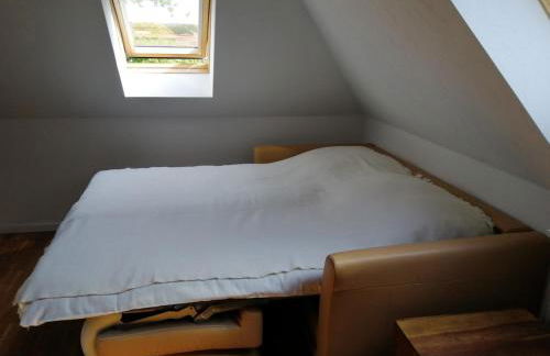 tolles Dach-Apartment mit Balkon und Klimaanlage - Foto 6