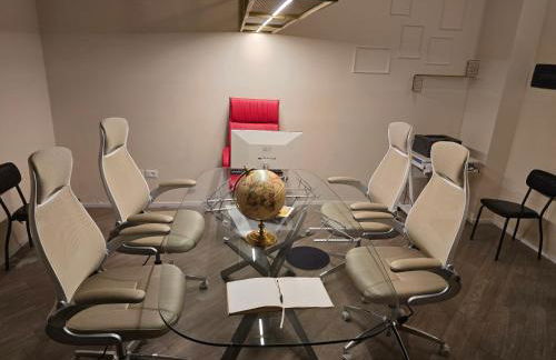 Luxury Historic Villa with heated pool near Catania, Taormina, the Sea and Mount Etna by SicilianRelaxingHomes - Foto 8