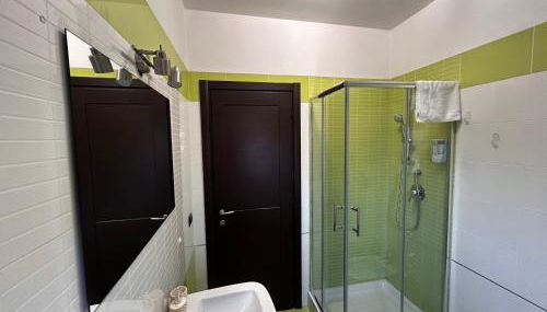 Sunrise Home - Foto 3, towels, Shower