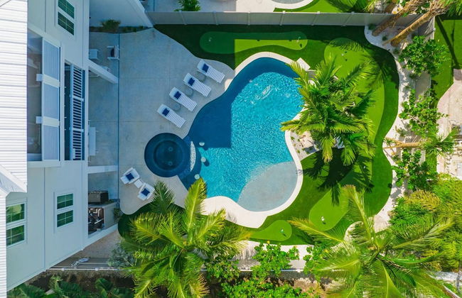 The 19th Hole in Siesta Key - Photo 53