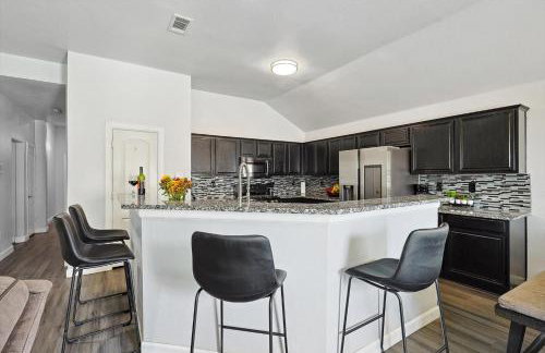 5BR Holiday Getaway in DeSoto with Pool, Hot Tub & Cinema - Foto 13