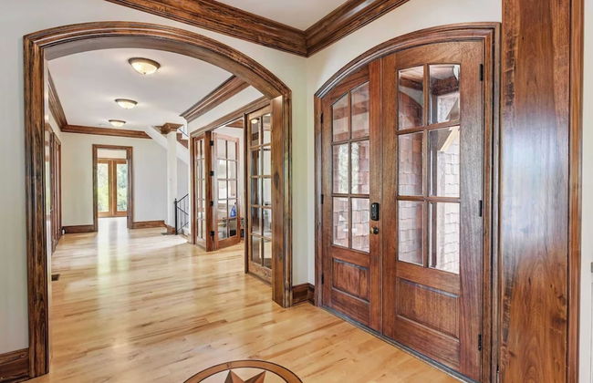 Lakefront, Private Dock+beach, Game Room Sunset Shores Resort: The Grand House - Foto 9